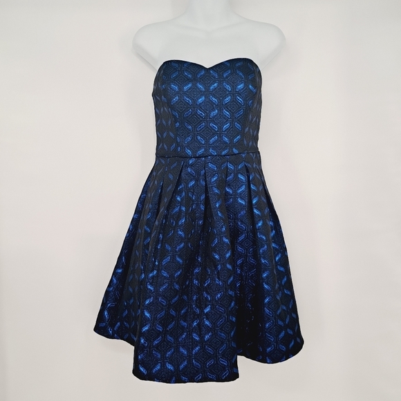Sequin Hearts Metallic Electric Blue and Black Quilted Cocktail‎ Party Dress - Picture 1 of 8